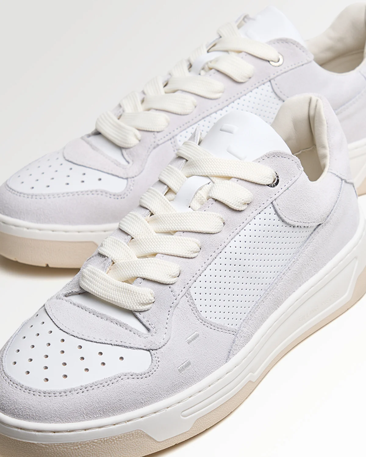 Cruiser Neat Off White - Image 3