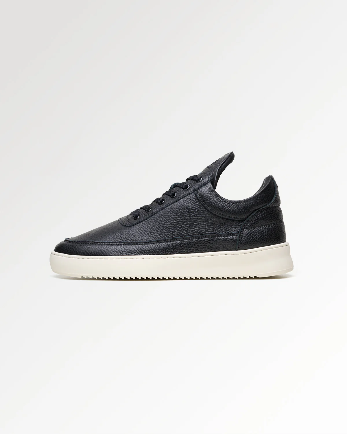 Low Top Grain Black