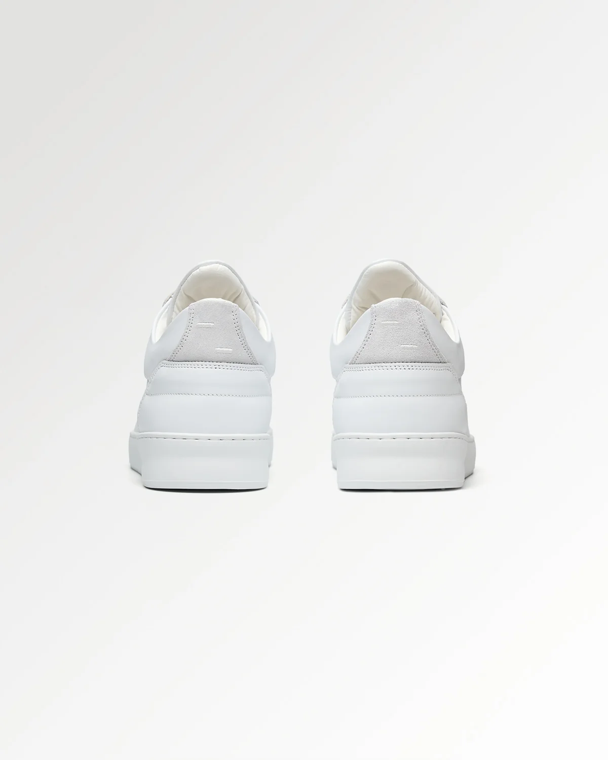 Low Top Nappa Perforated White / Off White - Image 5