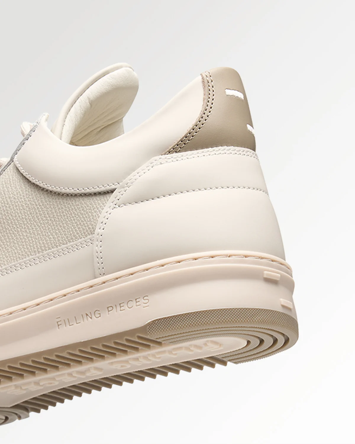 Low Top Tech Crumbs Off White / Taupe - Image 3