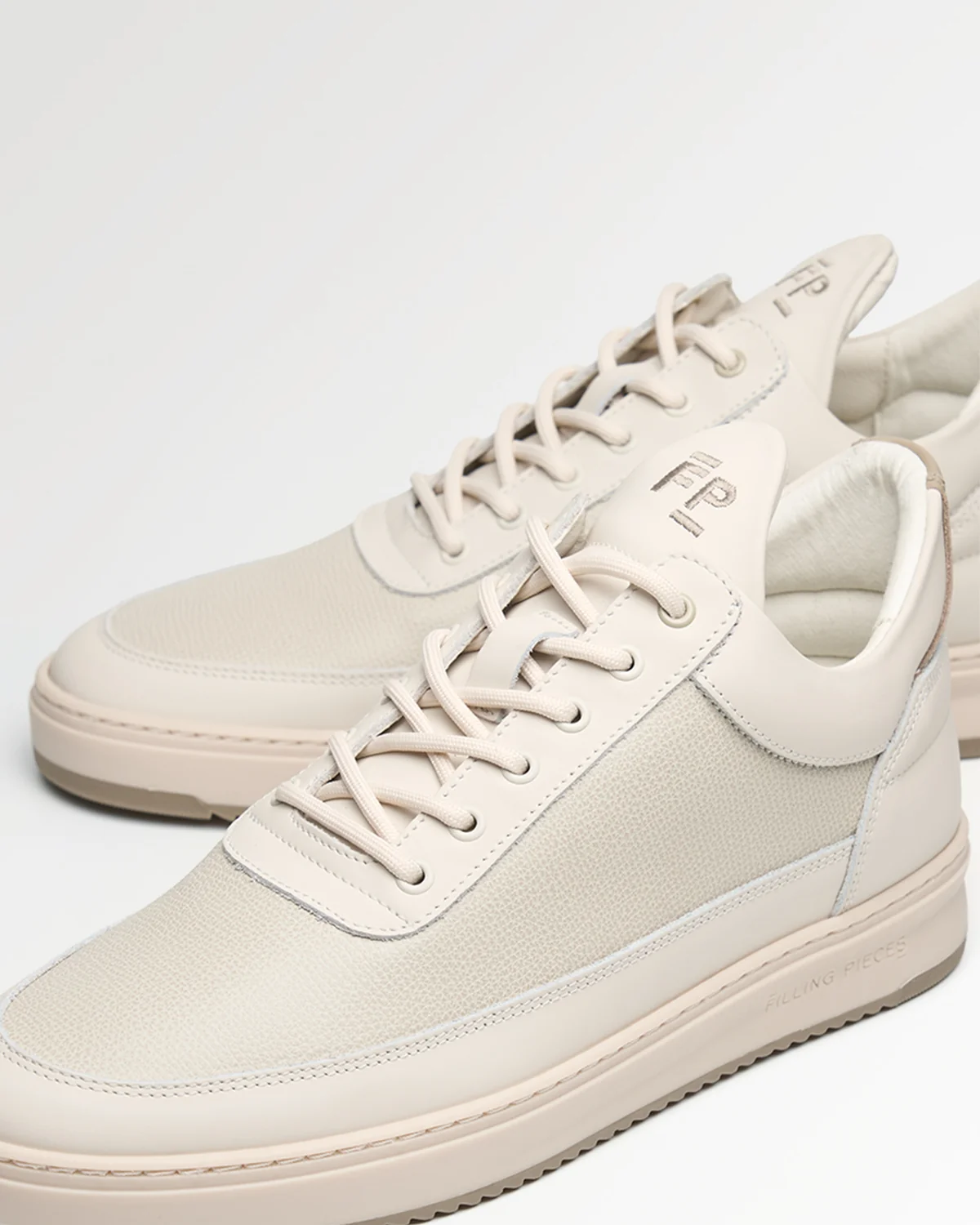 Low Top Tech Crumbs Off White / Taupe - Image 4