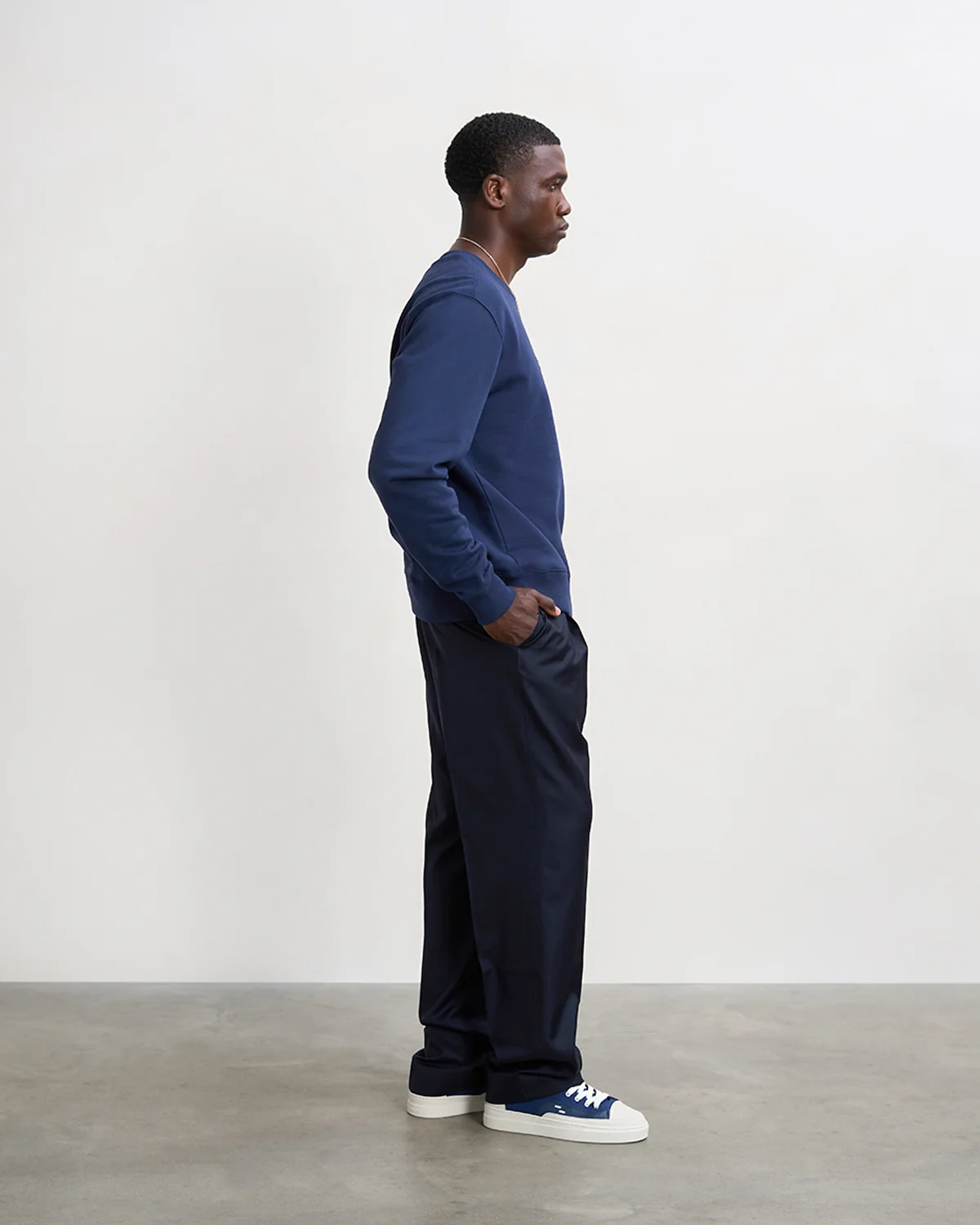 Sweatshirt Gowtu Tonal Navy - Image 6