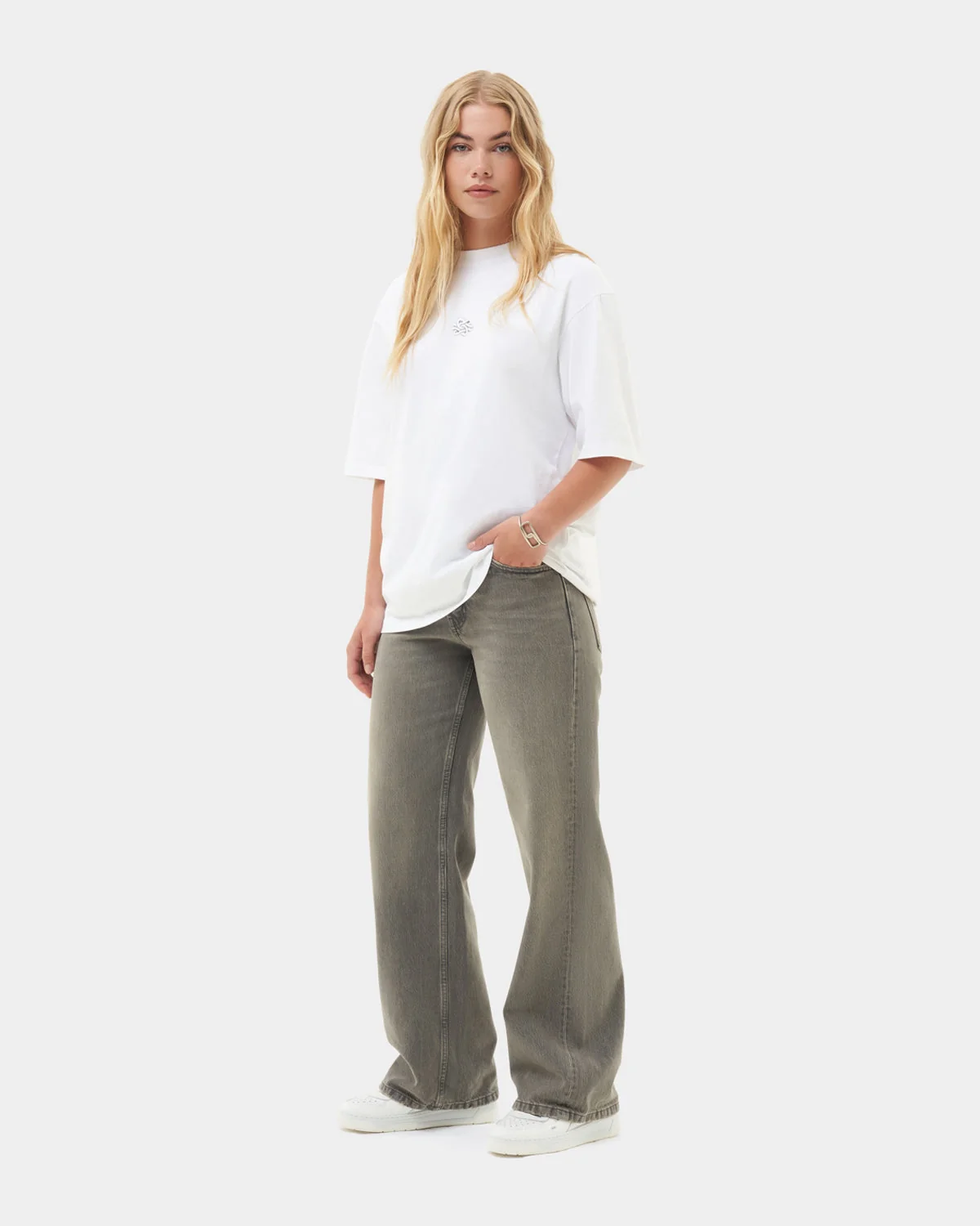 T-shirt Boxy Embroidered White - Image 3